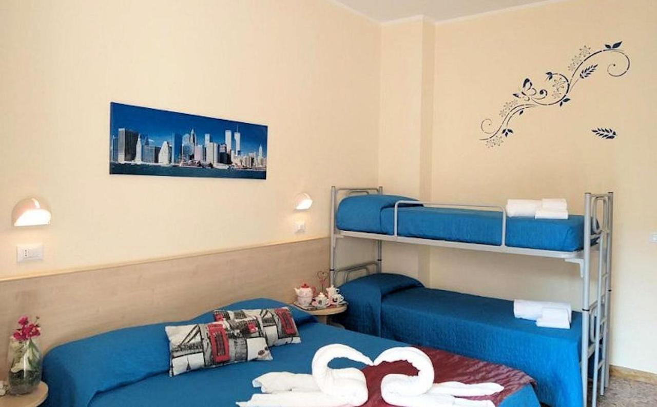 Hotel Week-end